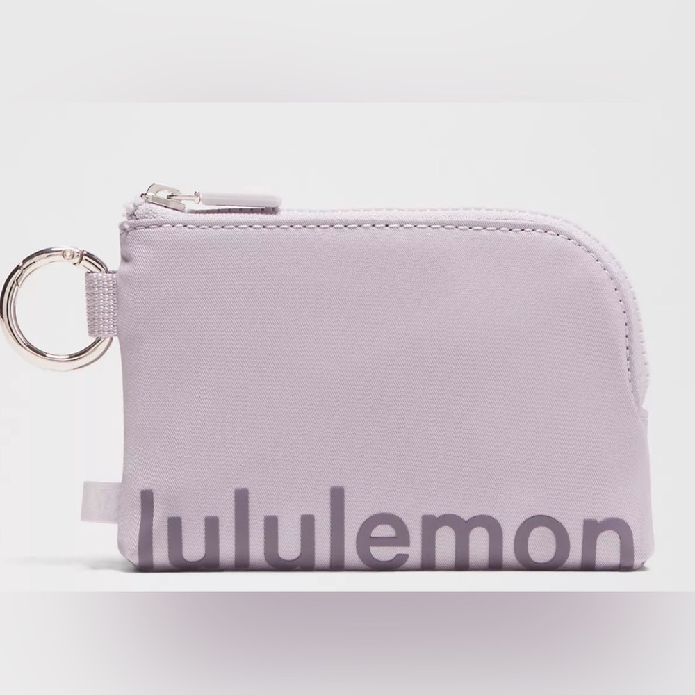 NWT Lululemon Clippable Card Pouch Faint Lavender